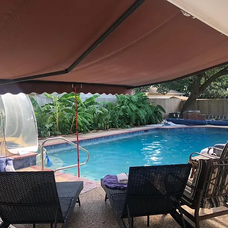 2 Bedroom Private Guest House